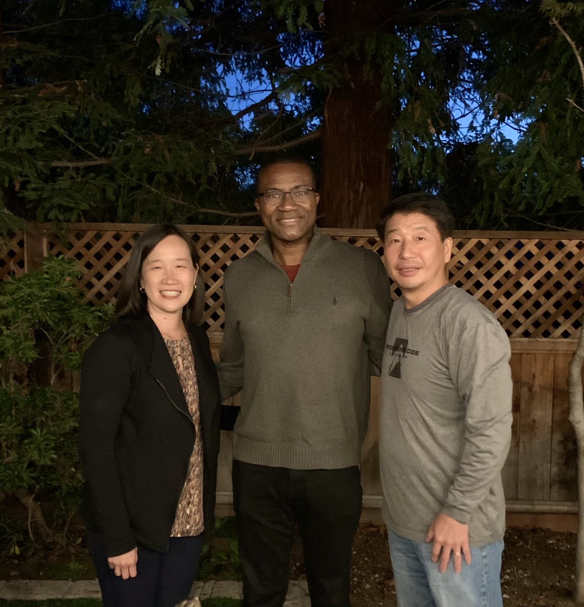 .@SeanM_Wu and I have been friends with @EldrinL since my intern year. So it’s extra special that Eldrin and I are now division chiefs together @StanfordDeptMed 😊