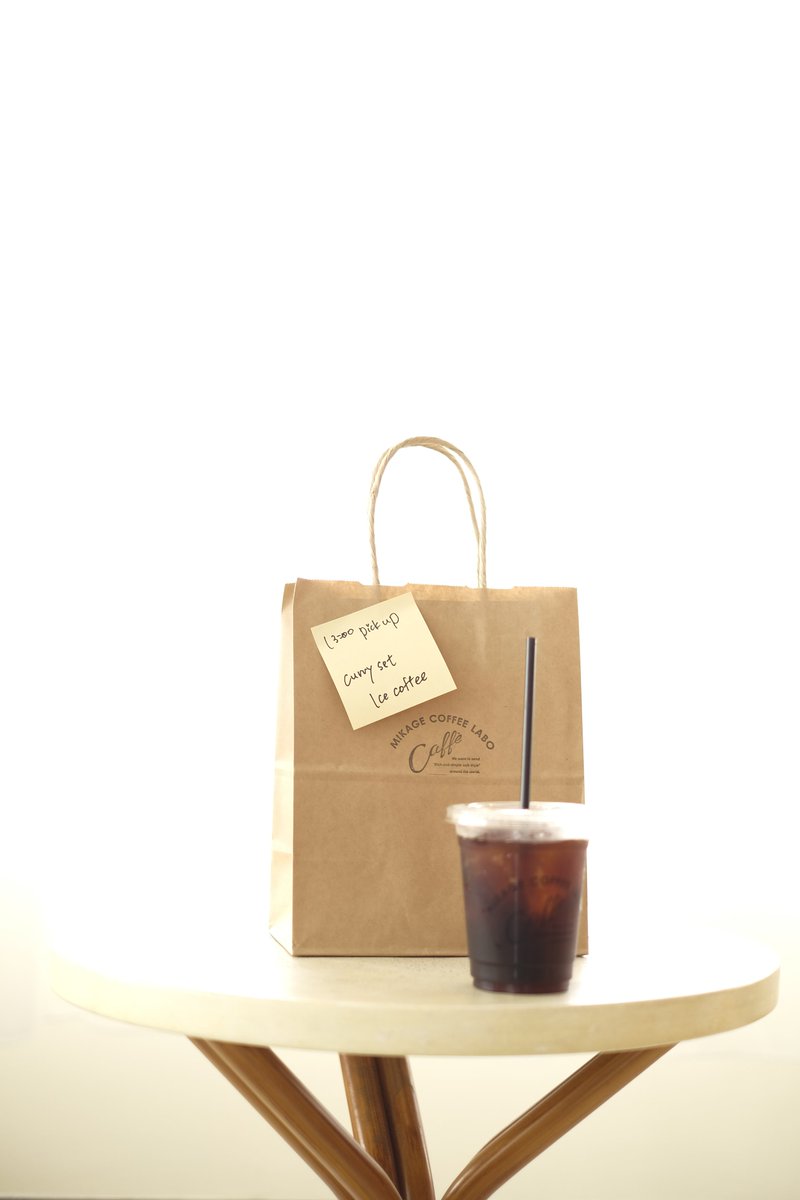takeabreak_jp's tweet photo. お好きなドリンクとバターチキンカレーでランチ。
モーニングをご利用の際に、ランチのカレーをご予約なども可能ですので、スムーズなお受け取りを希望の方は、ぜひ事前予約をご利用ください。
もちろん、レジでのご注文も承っています。

#バターチキンカレー
#ゆで卵
#甲南漬け
#ドライイチジク 付き https://t.co/KG7VD8Ux9W
