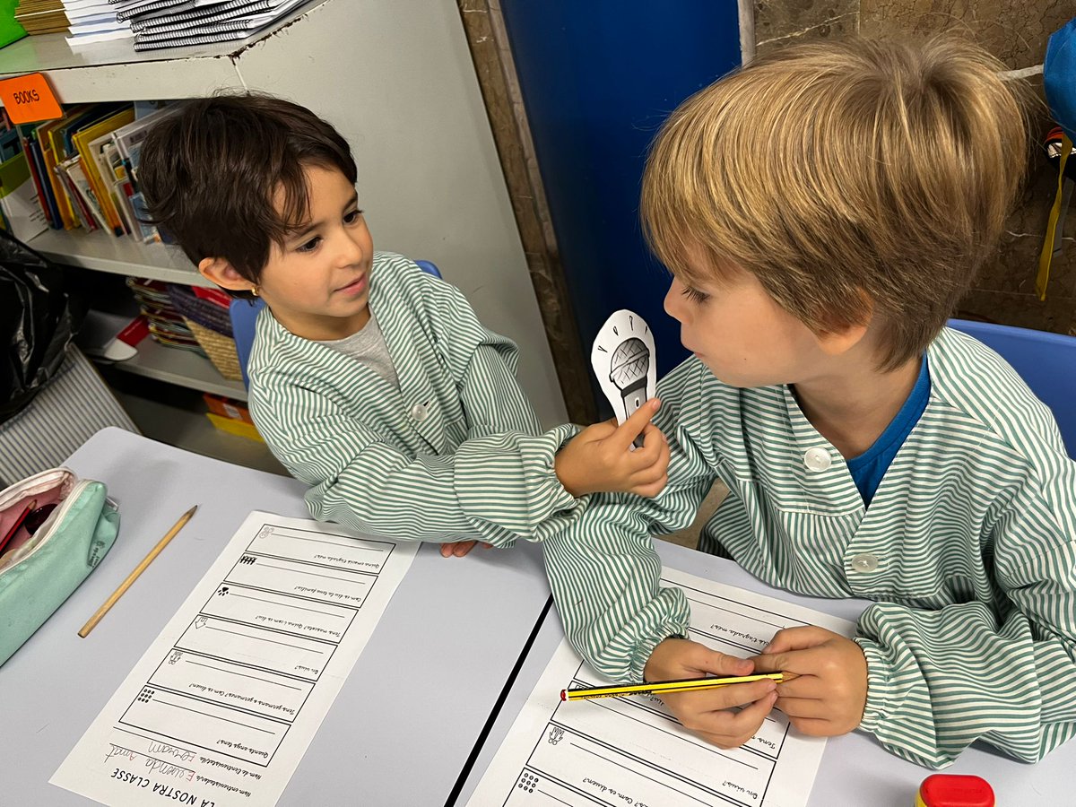 claretbarcelona's tweet photo. 🥰 Els nens/es de 1r d'EP, treballaran al llarg del primer trimestre un projecte molt interessant: "La meva classe". L’objectiu és treballar per projectes, en equips, fomentar l'expressió oral i escrita, promoure la cohesió grup-classe i afavorir els lligams entre ells/es. https://t.co/m98MNCou9e