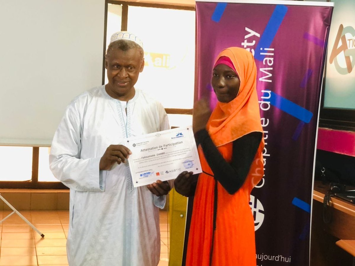 isocml's tweet photo. Une cérémonies riche en activités.
Merci aux partenaires qui ont rendu possibles ces activités. Il s'agit de #AnkaTraonics, #OrangeDigitaCenterMali et l'@agetic_officiel.
Merci aux invités #FondationSoumailaCisse, @FemmesetTIC #ChaqueEnfantCompte #AFARDMALI #AFIMA #lesEcoles https://t.co/J8GKgkmhn2