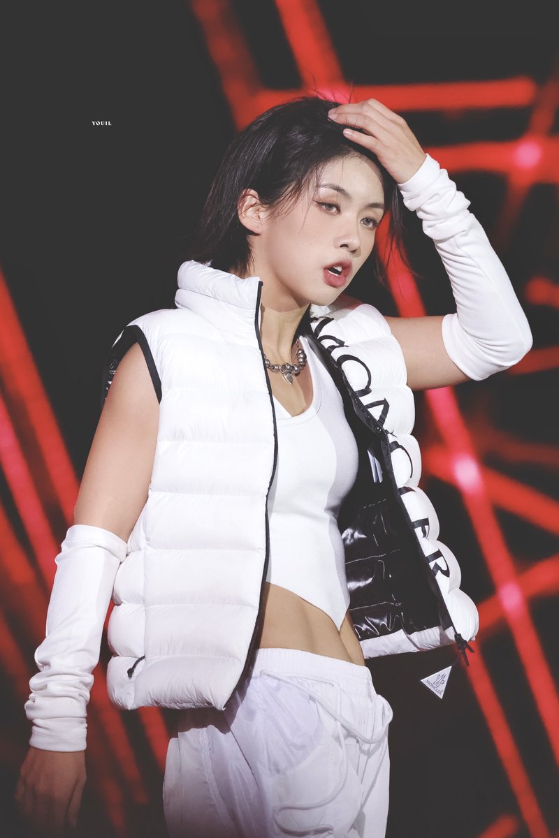 youilaiki's tweet photo. 221007 #아이키 #AIKI https://t.co/aefnuTjKzh