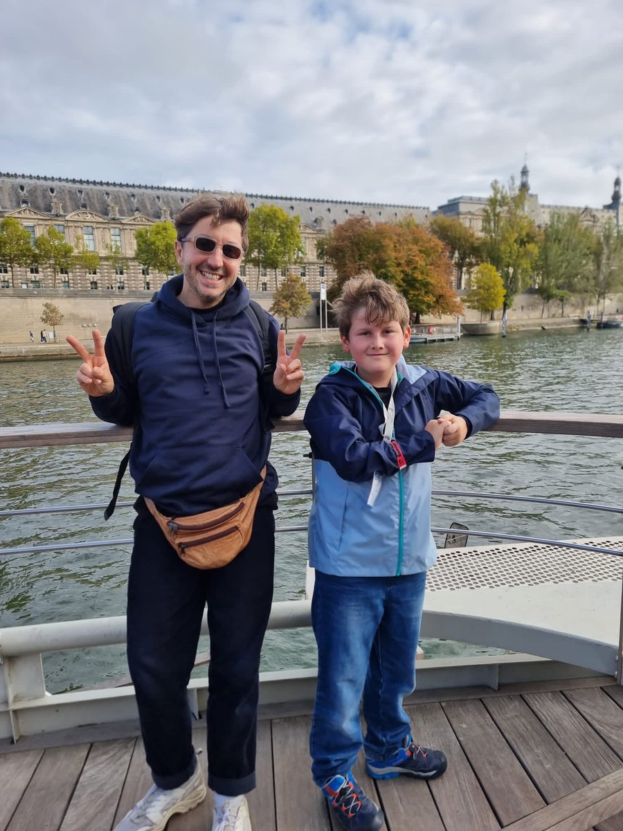 year7PPS's tweet photo. In Paris having a lovely time! @PortlandPlaceHd @ThomasLalandePP @year8pps https://t.co/YMqwgEtKWD