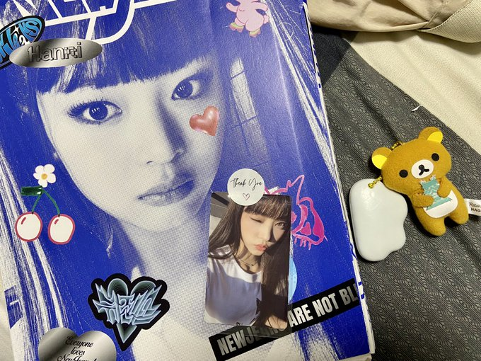 chocnutsana's tweet photo. ⟡ ー #jemsmail
↪︎ 100922 | from @tokkijicart
unsealed hanni album came in great shape tysm >< til out next hihi #daynfeedbacks https://t.co/kixr6otGI2