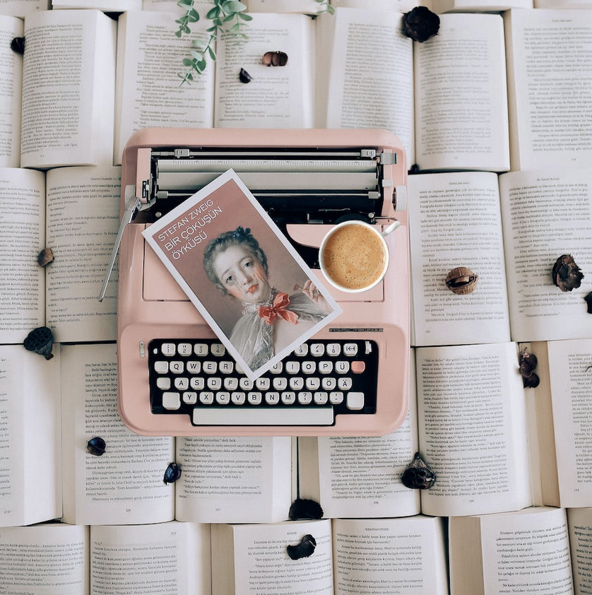 There's plenty of room for print ... buff.ly/3nmNmMH 

#marketing