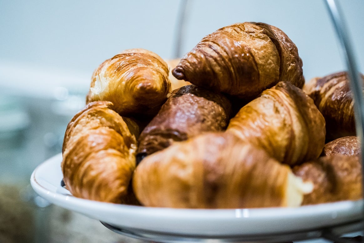 dunalastairs's tweet photo. Wake up to the fresh aroma of freshly brewed coffee and homemade croissants. Come and enjoy a memorable experience in a stunning location. Savour the delights offered in our #Monadh #restaurant. You’ll be coming back for more!
https://t.co/PSkwJh9g6t  
#Scotland #Food #Foodie https://t.co/bcuC4lBBqj