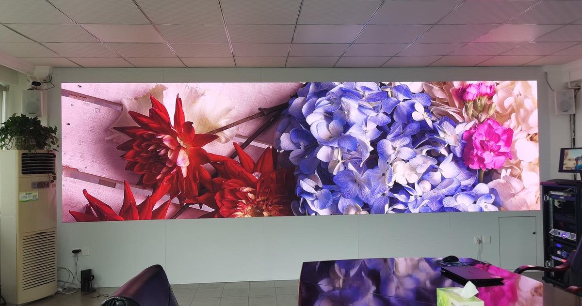 CreateLED's tweet image. Deliver enhanced communications via immersive and interactive digital LED Video Wall with the right technology.
Contact with CreateLED and see how we can help:
info@createled.com
#ConferenceroomTechnology #Conferenceroomscreen #MicroLED #MicroLEDscreen #dvLED