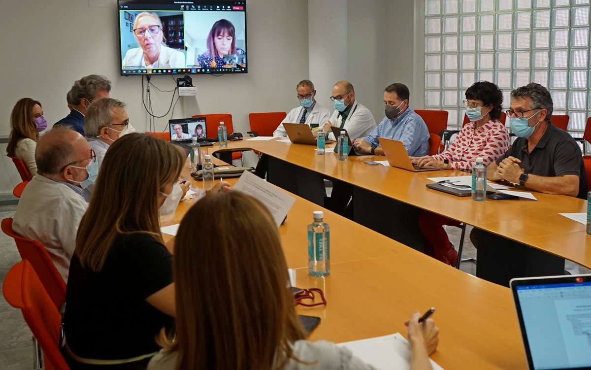 La semana pasada participamos en el foro para la aplicación del modelo afectivo-efectivo en la atención al paciente con mieloma celebrado en el <a href="/AreaUnoArrixaca/">Área 1 Arrixaca</a> junto a clínicos, gestores y pacientes y organizado por Cátedras en Red y @JanssenESP.