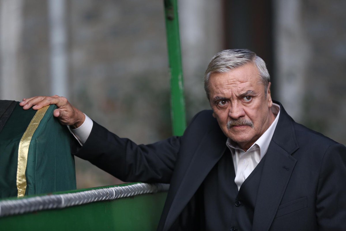 #YürekÇıkmazı yüreklerimizi çıkmaza sürükleyecek bir ilk bölüme imza atacak. Etkili bir hikaye geliyor. Hazır mısınız? 💥