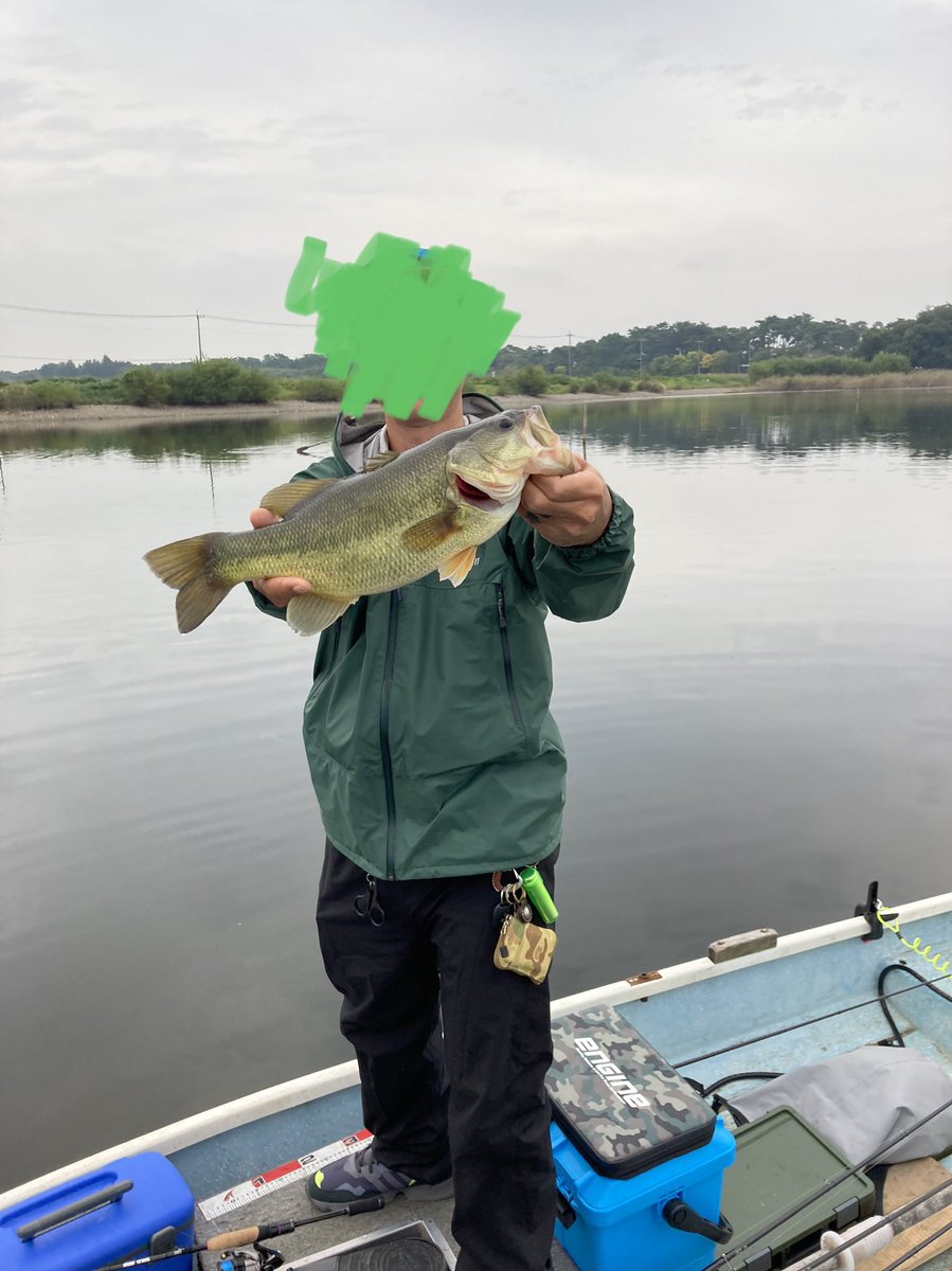 chi_kachan_ttr's tweet photo. 本日の多々良沼！

結果、1BNF！
朝のLC5.5のバレのみ、あとは無！

鰻の放流があったらしいので、うなぎ重ネコを使用、無！

しかし、戦友のT氏は、最後にしっかり40UP！！
ナイスーーー🥹
悔しい…笑

次！
うす！
#多々良沼
#うなぎ
#バークレイ
#パワーワグ
#ラッキークラフト
#LC55 https://t.co/yUvZC425LW