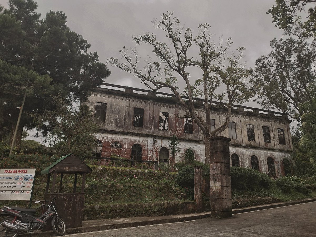 jssbriones's tweet photo. Clark abandoned hospital &amp; Diplomat Hotel https://t.co/ok8owPbAti