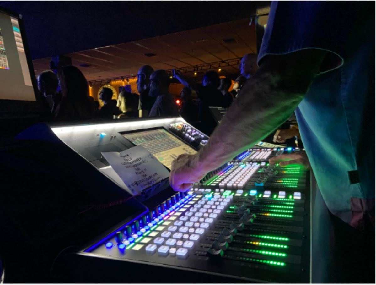 instalia_eu's tweet photo. https://t.co/HZqTKlkuv8

✅#Training del #SistemaLive de @solidstatelogic  👍 a tan solo tres días 
👉Con el especialista de producto #MarcelVila de @ZentralMedia #PRO
👉19 de octubre
👉@sala_salamandra
✅Para inscribirte en el #Curso de de 
#SolidStateLogic #SSL #SSLLive #L550 https://t.co/3iQ2X5Tyab