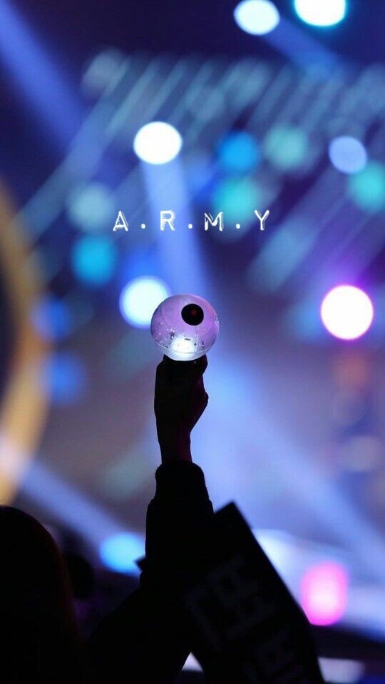 JParkchim's tweet photo. We will miss you but will always wait for you. 😿
See you in 2025  @bts_bighit 😭💜 

BTS 🤝 ARMY https://t.co/Q8MG3ZrXDZ