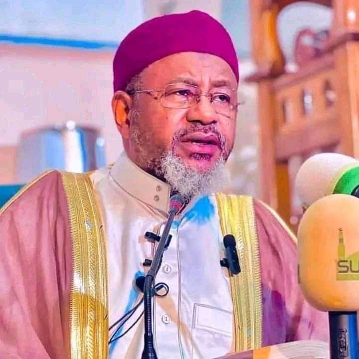 ShamsuGaro's tweet photo. Muyi Koyi Da Mutanan Kwarai Shene Zamu Ci Ribar Rayuwa https://t.co/fpYyFjCUMv