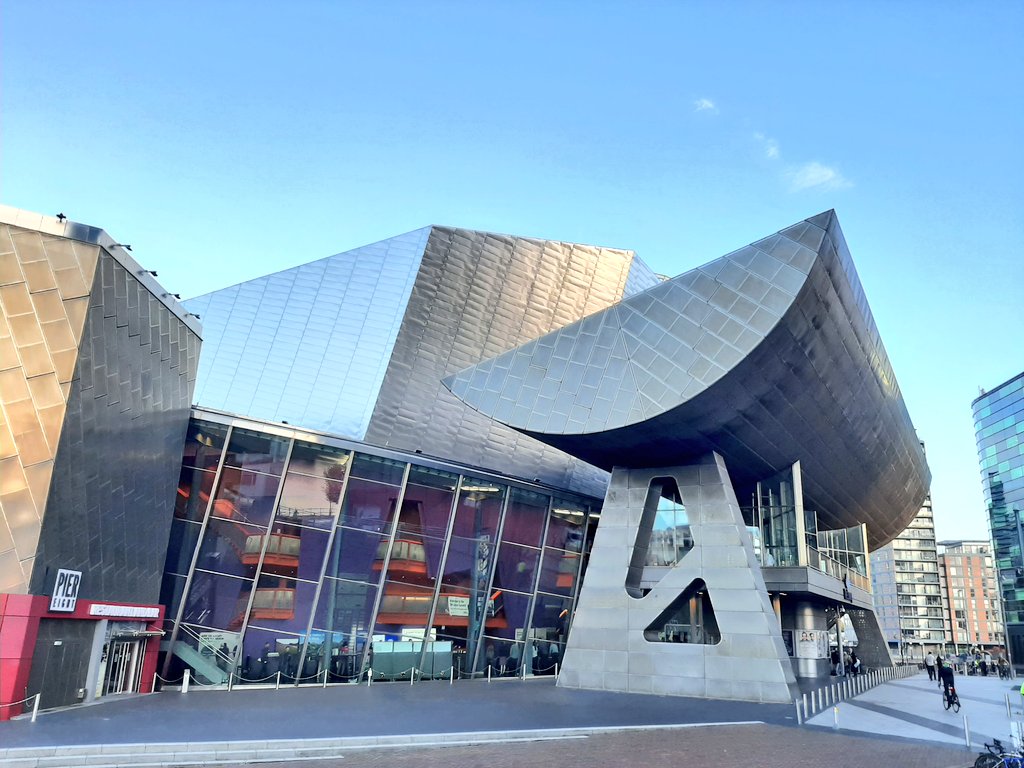 💚Today is the day, we’re at @the_lowry for the fifth #GMGreenSummit. We can’t wait to hear from leaders in sustainability and connect with likeminded people from across Greater Manchester to discover how to accelerate climate solutions in the region. #GMGreenSummit22 #BeeNetZero