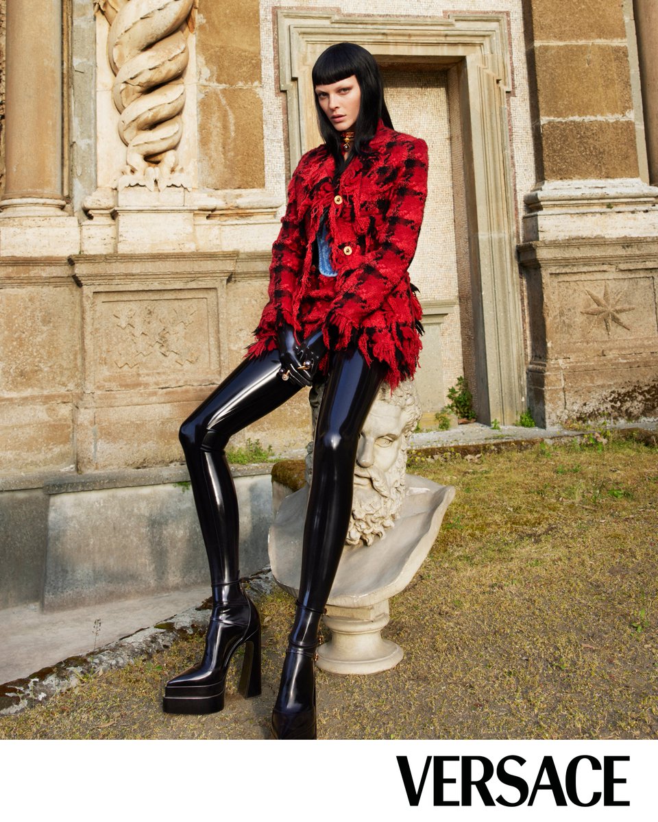 Versace's tweet photo. Succession, Succeeded, Versace,

The #VersaceFW22 collection, now at https://t.co/nlu8x9HVKB. https://t.co/7R8c5PIwrq