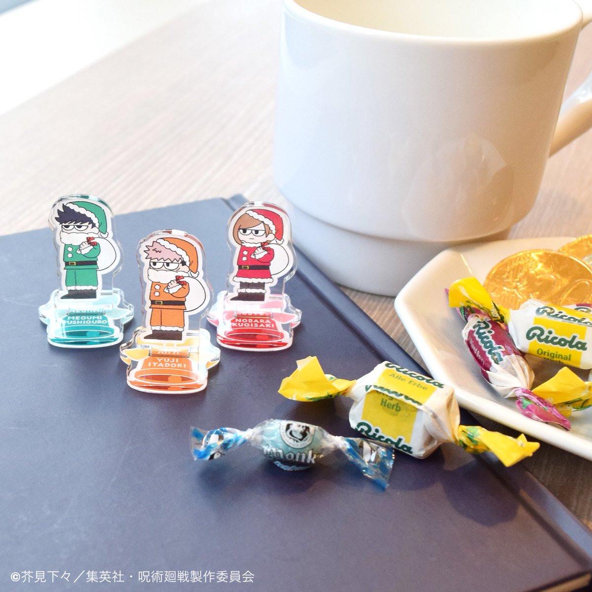 新商品紹介】 ・ジロリTDミニアクリルスタンド ～クリスマスver