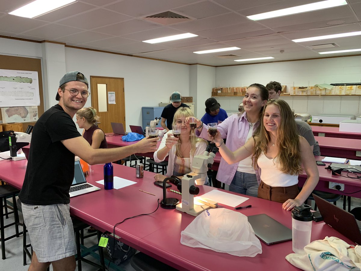 IsoTropics Geochemistry Lab tweet media