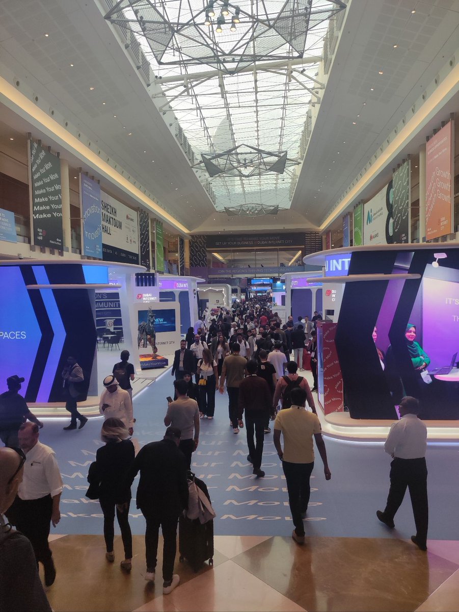 Gadgeon's tweet image. An exciting 5 days of #GITEXGLOBAL2022 have concluded. We showcased the #IIoT Platform @DelpheonIIoT &amp;amp; showed them how our expertise could help them grow their businesses
We thank everyone who visited our stand &amp;amp; look forward to seeing you next year
#Gitex2022 #AI #IoT #TechEvent