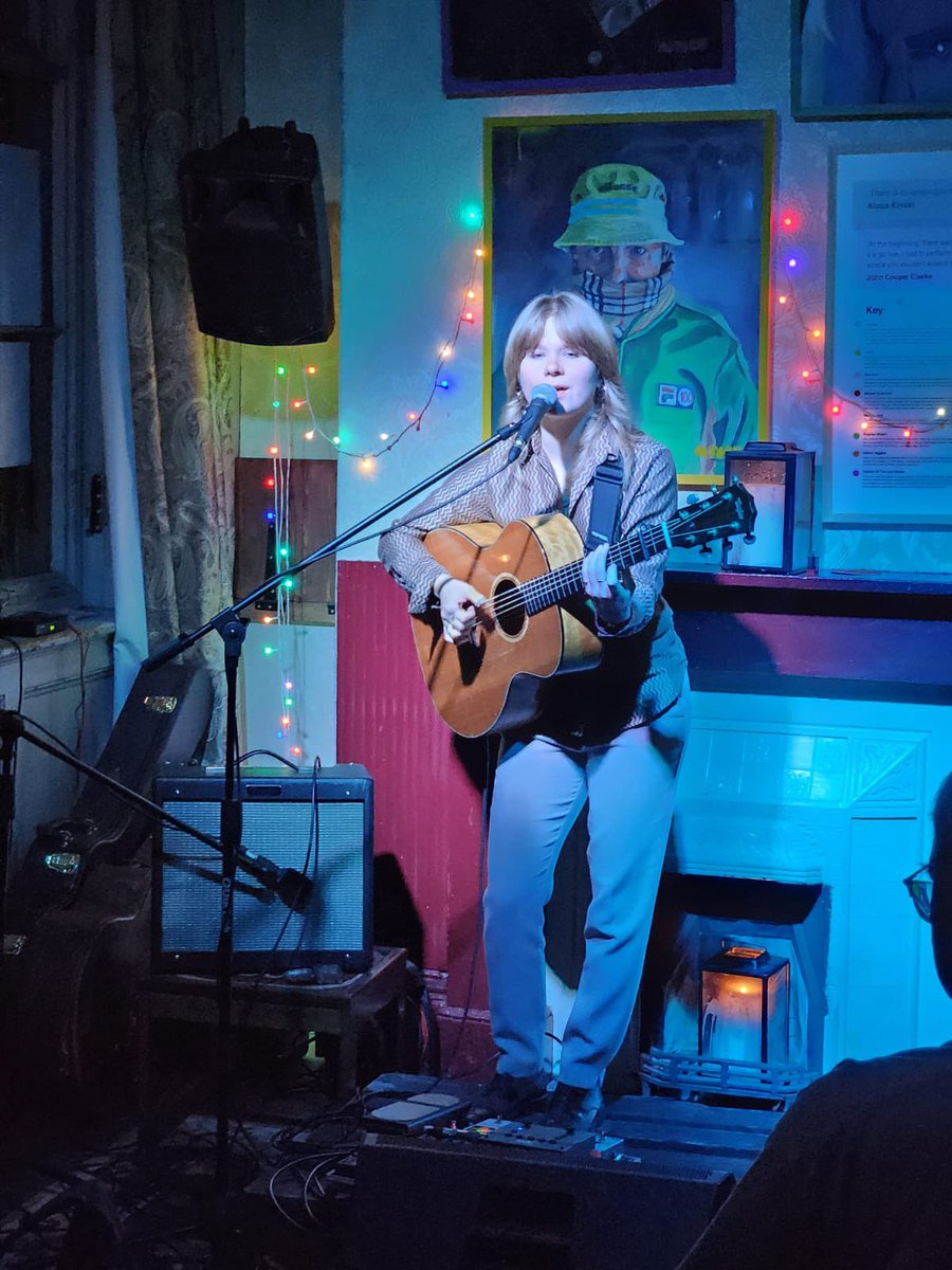 Grayston Unity tweet media