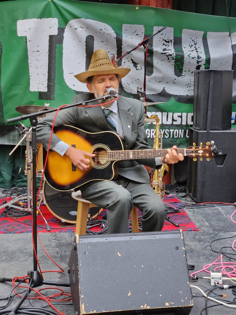 Grayston Unity tweet media