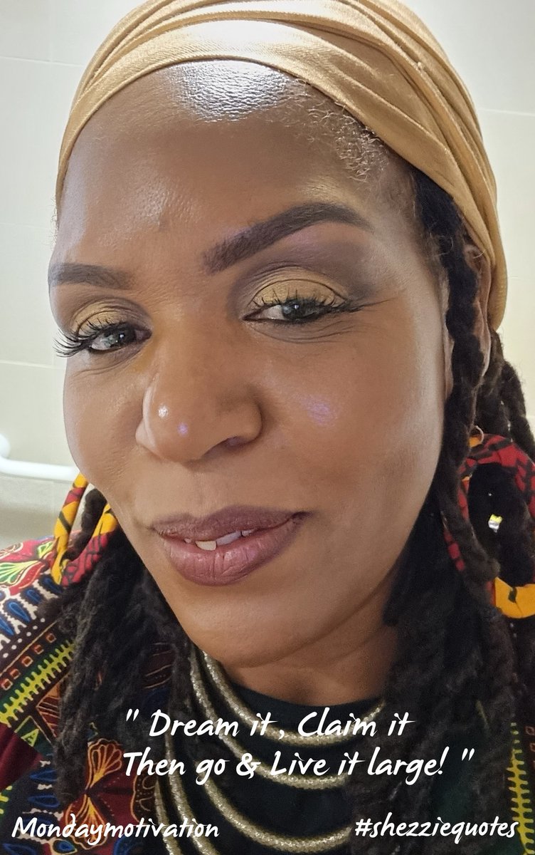 Blessed morning Peep's!

Just to encourage you, that despite the turbulence, keep your focus! Because every small step is an inch foward toward your vision and divine destiny. 

Have a productive week! 💋💛💚

#focus #stepbystep #TURBULENCE #visionary 
#claimit #dreamitdoit