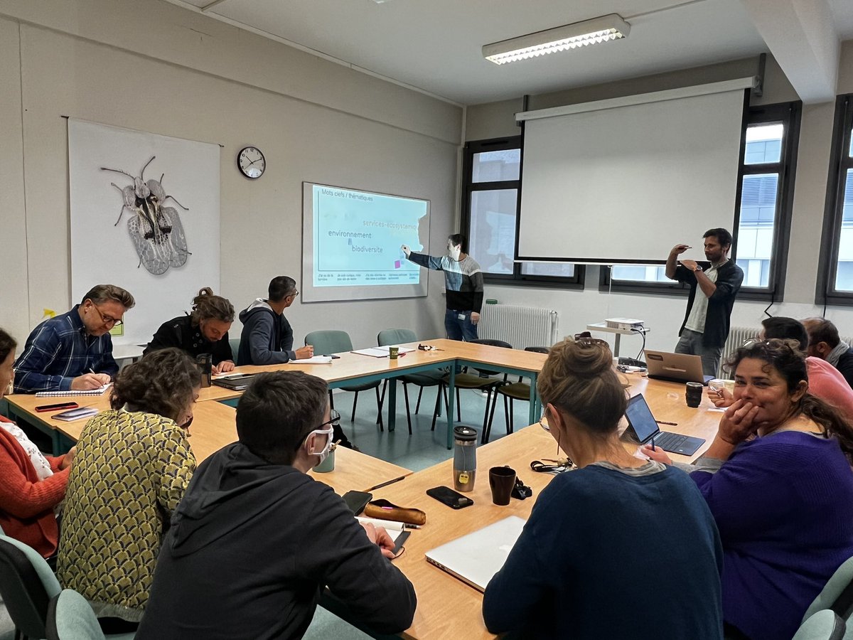 IRBI_Tours's tweet photo. Co-construction du projet d’unité pour les 5 prochaines années. Aujourd’hui réunion de l’enjeu Biodiversité et Environnement #scienceenaction https://t.co/lAjQUVGw92