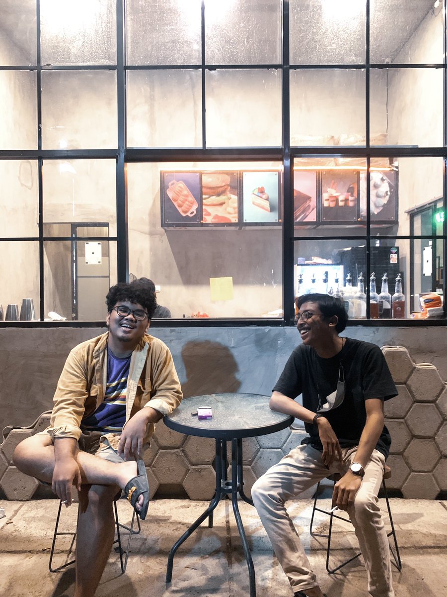 bangsawannn's tweet photo. share laugh part of faith๐พ
#ICEperience
#KingofICE
#localicemovementmks https://t.co/7WhC2m6v3b