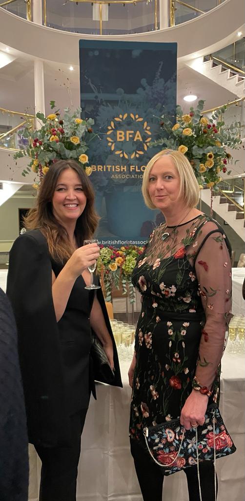 wiganleighcol's tweet photo. Congratulations to our Floristry tutor, Carol Peacock who was runner-up for Wedding Event Florist of the Year @The_BFA awards 👏

Our floristry department were also finalists in the college category too! Fantastic achievement for our talented staff #CollegesWeek #LoveOurColleges https://t.co/1lpXujFfHf
