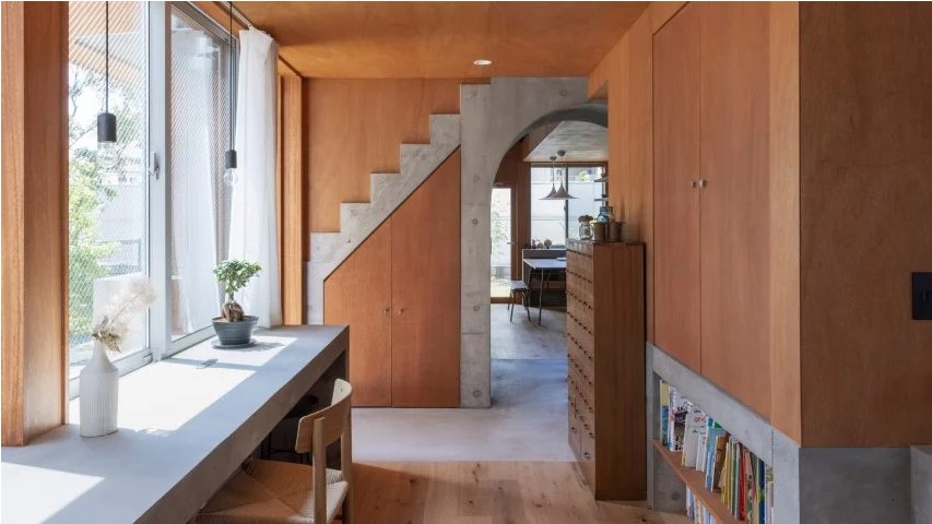 #MykonLoves❤️// Office M-SA organises Tokyo home around exposed concrete furniture.

See more: bit.ly/3TrvhuV

#interiordesign #mykon #architecture #dezeen