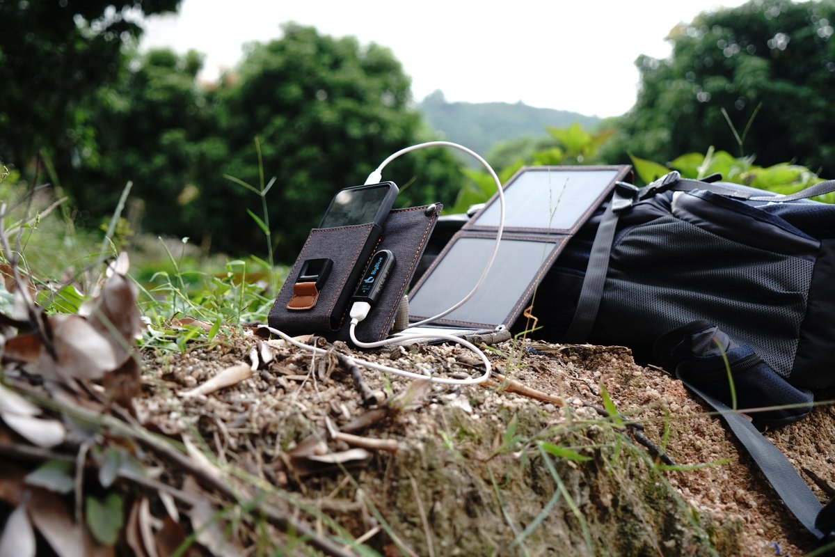 BigBlue 14W Solar Charger
👉: bigblue-tech.com/products/solar…

#bigblue #SOLAR #solarenergy #solarpanels #solarpanel #solarpower #solarcharger #hiking #Camping #campinglife #campinglife #rvcamping #Outdoors #outdoorliving