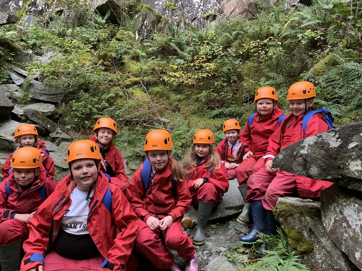 Lunch with a view and a trip into Cathedral quarry, not a bad end to a weekend! I know we’re all going to miss this. <a href="/BattleHillPS/">Battle Hill Primary</a> <a href="/HighBorrans/">High Borrans Outdoor Education Centre</a>  <a href="/mrsbrownbhps/">S.Brown</a> <a href="/Miss_L_Banks/">Miss Banks</a>