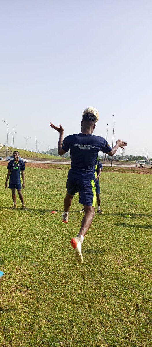 MakinzP's tweet photo. Fitness Day💪💪💪
Makinz Football Academy, Abuja Nigeria 

#MakinzFootballAcademy https://t.co/g1ALhKqszJ