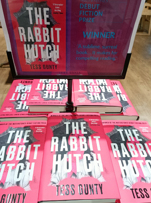 putneyexchange's tweet image. The Rabbit Hutch. 

Have you read it? what do you think of it? 

Let us know below 👇

#therabbithutch #waterstones #greatreads #newbooks #tessgunty
