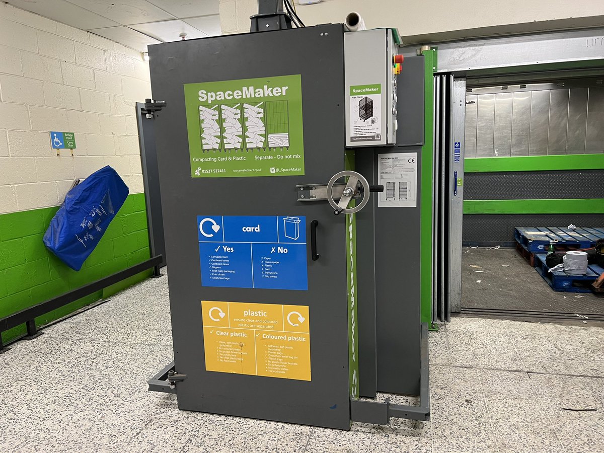 SpaceMateDirect's tweet photo. The SpaceMaker @Asda Southgate looks much like any other. The shop floor level is two stories above the warehouse. The lift was 400mm too low. It meant lying on its back to &amp; righting without forklifts. The London is confined &amp; the machine immediately to create warehouse space. https://t.co/DxMX7jmjrn