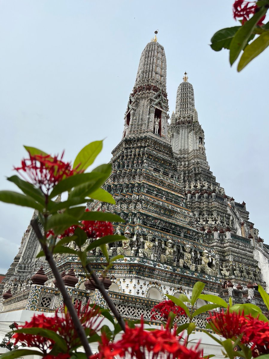 Hello from beautiful Bangkok! See you at Medlab Asia / Asia Health 2022 in two days! #womenshealth #healthcare #MedlabAsia #AsiaHealth #Bangkok #Thailand @MedlabSeries