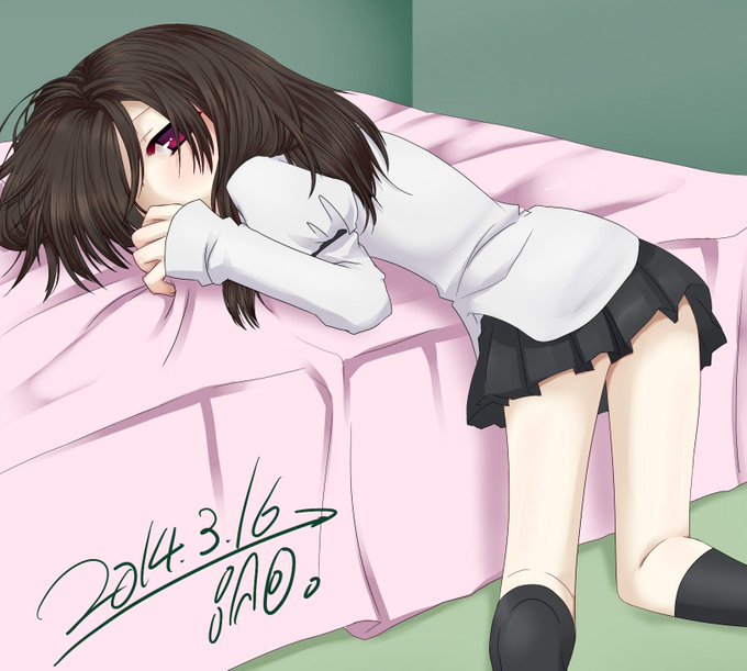 #世界私の絵柄変わりすぎだろ選手権 
2014年と2022年 