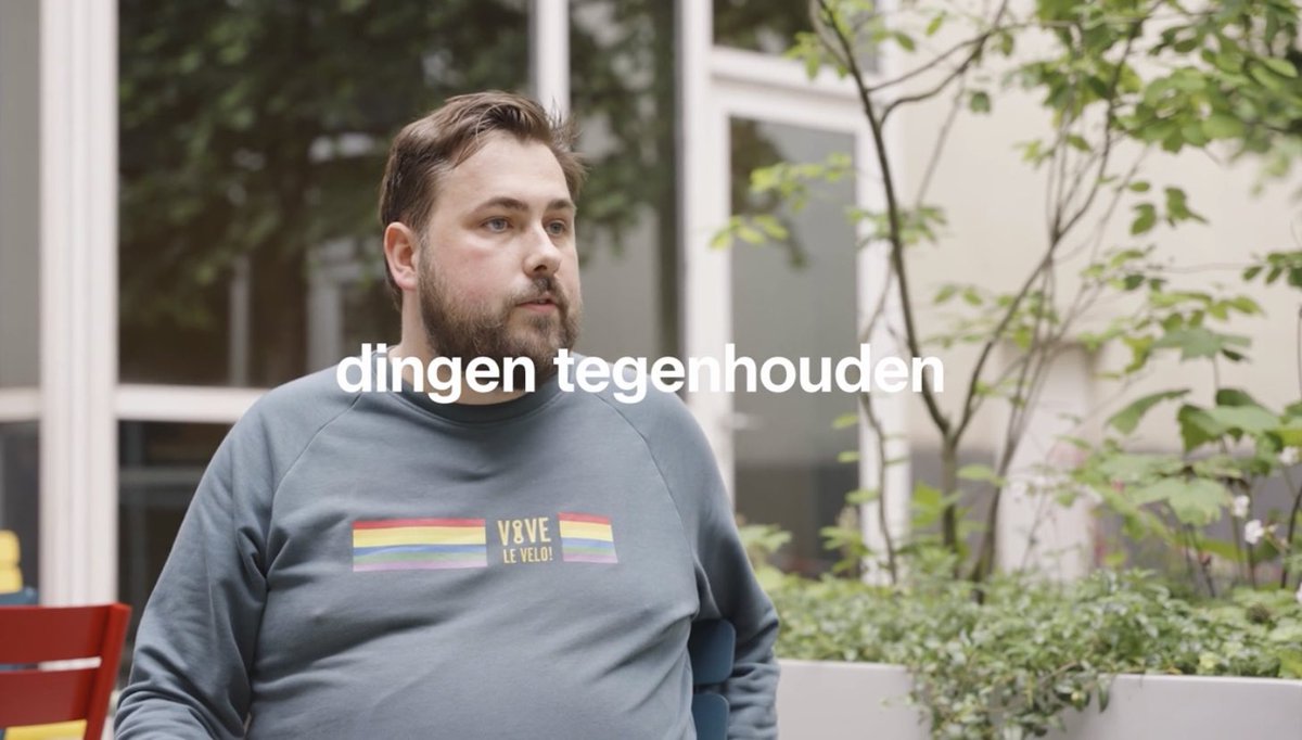Jordy_Sabels's tweet photo. Samenhuizen is een deel van de oplossing. Of het nu cohousen voor gezinnen, studenten, koppels of singles is. Het tegenhouden of afbouwen is alles behalve progressief, ecologisch en sociaal. 👏 @Stadgent #wonen #faqda @stubru @VRT https://t.co/TiteZRtqlp