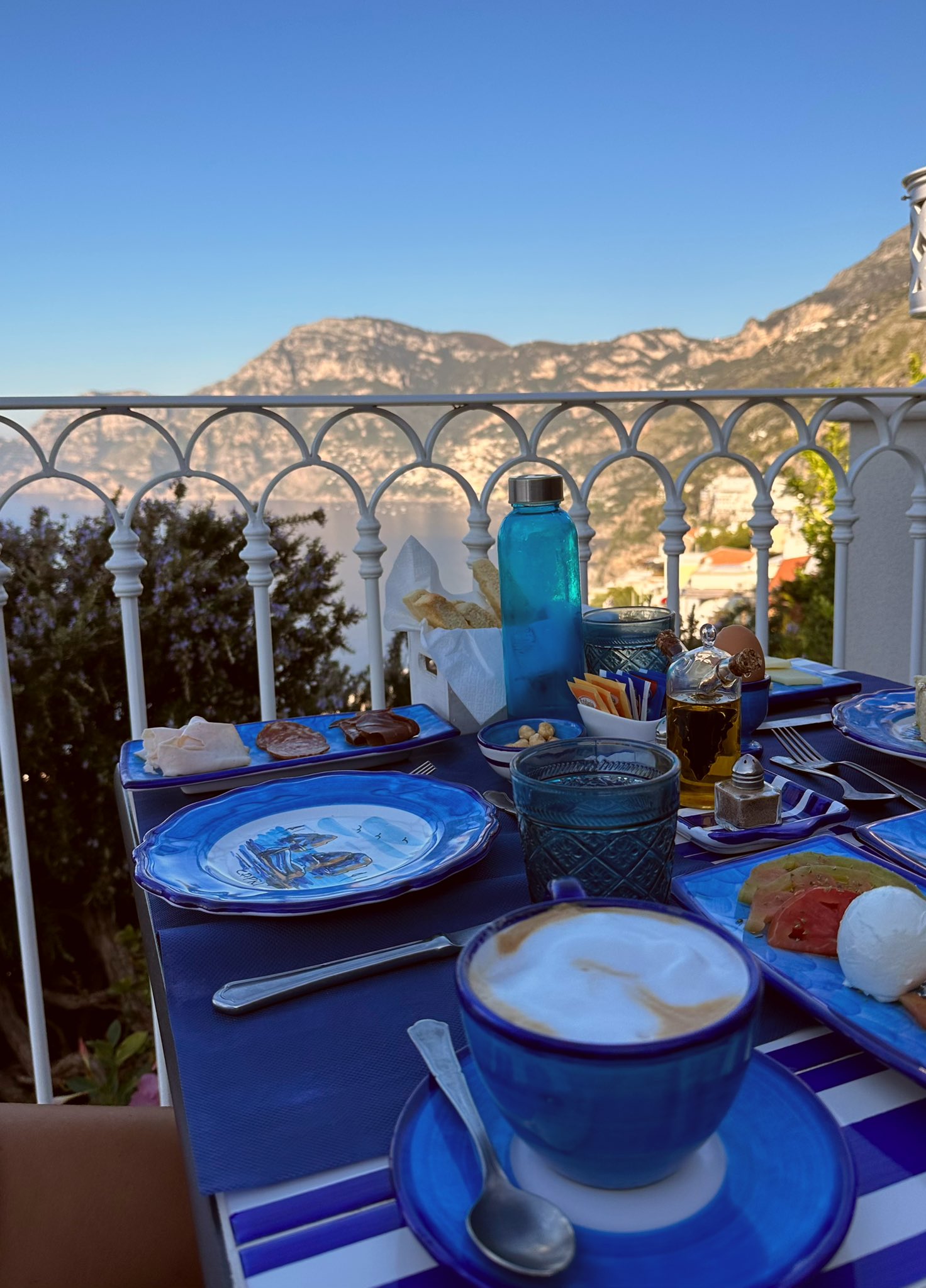 TW Pornstars - 2 pic. Princess Lexie. Twitter. I’m never leaving. You can’t make me. 9:05 AM