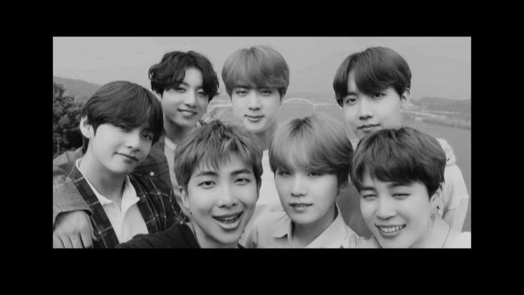 tangmotwit's tweet photo. จากประกาศ ชอบประโยคที่ว่า

“Yet To Come (The Most Beautiful Moment)” เป็นมากกว่าเพลงจากอัลบั้มล่าสุด แต่มันเป็นสัญญาจากพวกเขามากกว่า 

อ่านแล้วร้องไห้เลยอะ ไม่ว่าพวกเขาจะทำอะไร พวกเขานึกถึงอาร์มี่เสมอเลย

รู้ยังงี้แล้ว เรามาสตรีมเพลงรอพวกเขากันดีมั้ย 🥺
#BTS 💜
#ForeverWithBTS https://t.co/USCA094UCS