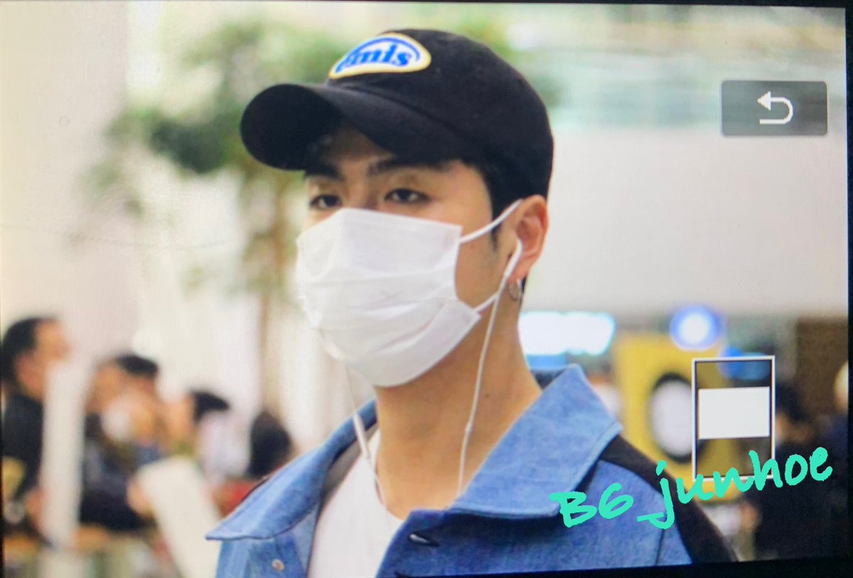 B6_junhoe's tweet photo. 221017 ICN
#아이콘  #구준회 #iKON #JUNHOE https://t.co/e0la9jJLKo