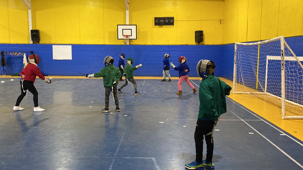 johnson_2R's tweet photo. Fencing action this morning! @PGLTravel @TheRichmondSch https://t.co/RTmGky7BUi