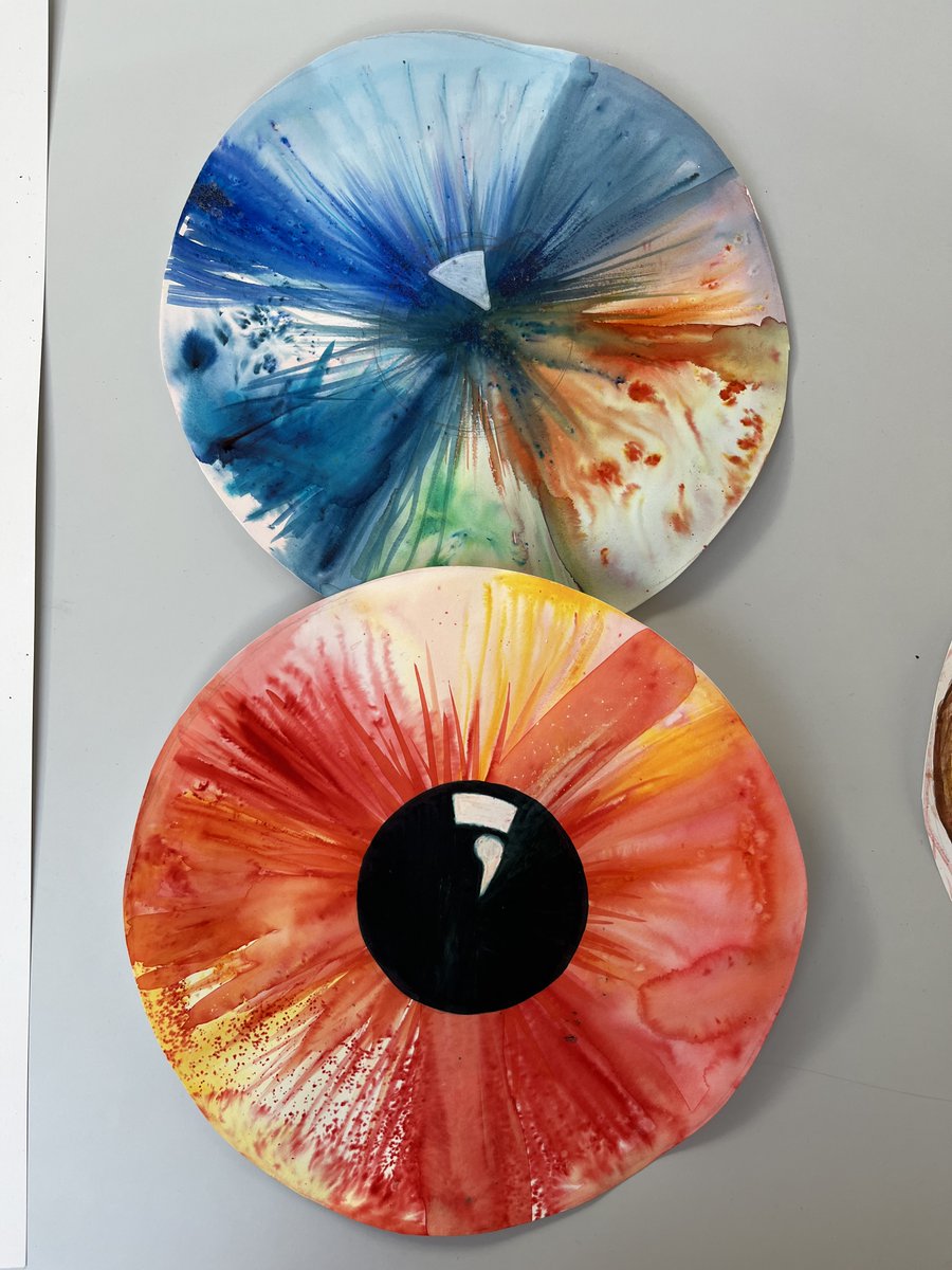 pinccollege's tweet image. We're watching you! York are preparing for halloween.

@yikspcf  
@yorklocaloffer 
@YorkFIS

#Post16 #PINCCollege  #SpecialistartCollege #CreativeEducation  #ArtForAll #ArtForMentalHealth  

#NeuroDiverse #SEND #Autism #Neurodiversity 

#respectful #Responsible #Safe #kind