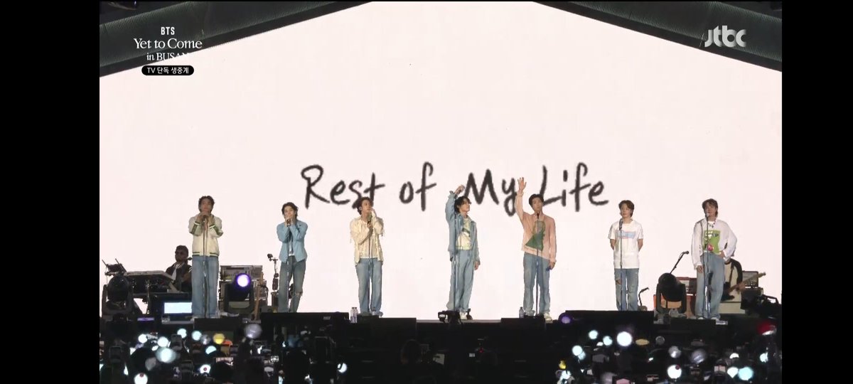 𝑳𝒂𝒖𝒓𝒂💜 ⟭⟬⁷ ARIRANG tweet media