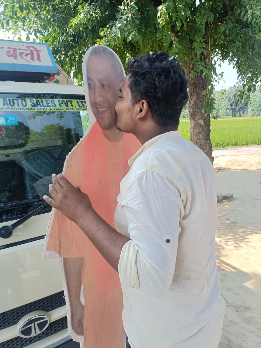 bagi_uchit's tweet image. ❤️❤️😍

#modilover