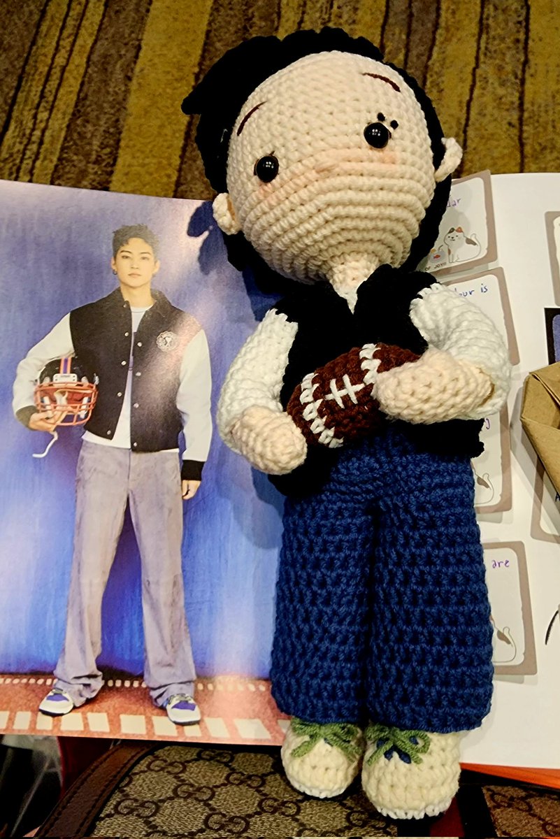 jar_lotta's tweet photo. พี่แจบอมโอ๋เอ๋ให้แล้ว กลับบ้านเรากัน
#JAYBFansigninBKK #JayBFansign
#JAYB #제이비
#BEX @jaybnow_hr https://t.co/aNQI5x2WzJ