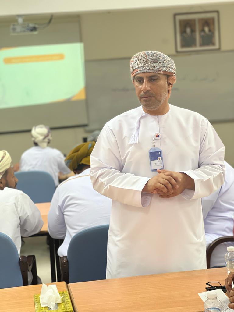 algharibi2020's tweet photo. سعدنا اليوم بتقديم ورشة في أساسيات المناظرة لمشرفي أنشطة المناظرات بمدارس محافظة الظاهرة.
شكرا @Aldhahira_DGOFE على الاستضافة وشكرا للمشاركين على التفاعل. https://t.co/P9ji875MqS