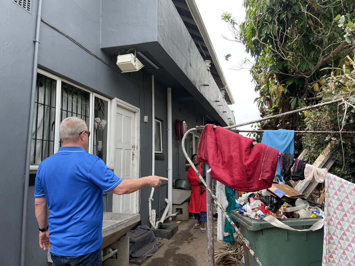 DA_KZN's tweet photo. DA KZN Leader, Francois Rodgers with the Deputy Chairperson, Councillor Sithembiso Ngema visiting a block of flats in Glenwood that is housing flood victims rented by eThekwini.

The building is supposed to house 28 people but is currently housing 126 including children. https://t.co/7TxA8codx4
