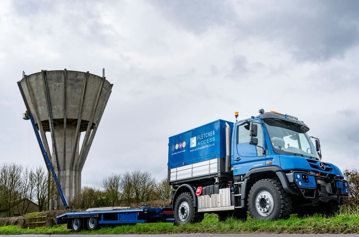 UnimogUK's tweet photo. The pressure to keep power, water, and other services running is tough - but the #Unimog is tougher!
Fuel costs are kept low thanks to the Euro VI engine and the hydraulic-powered front and rear PTO options will keep you running reliably!
#wateroperations #power #utilities https://t.co/m1ZnPDrz5H