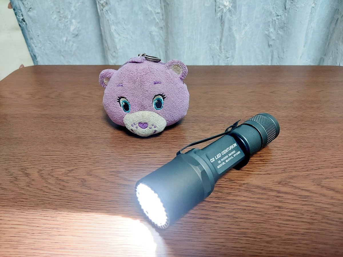 hg4eHPzmvVIEmWD's tweet photo. 今日のビクトリー🏆✨🔦🦸(´-(ェ)-`;)
Surefire,C2L-HA,LedCenturion,HardAnodized,OldLogo,KX4,SSC-P4,120Lumen,MintCondition
#SUREFIRE #C2 #Centurion #KX4 #SSCP4 #シュアファイア #グレーHAはいいぞ https://t.co/eiyUbXg1LO