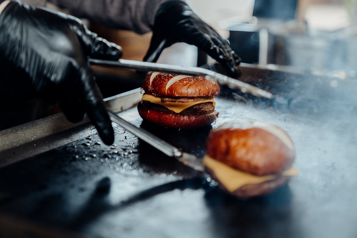 📷 Simon Day 📷 tweet media